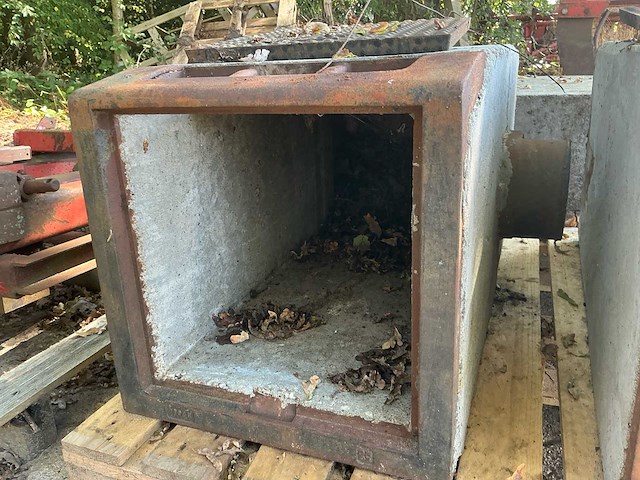 Troitoir kolken en 2 straat goten overige wegenbouw - afbeelding 4 van  21