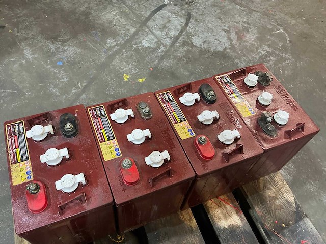 Trojan t-105 6 volt hoogwerkeraccu (4x) - afbeelding 1 van  6