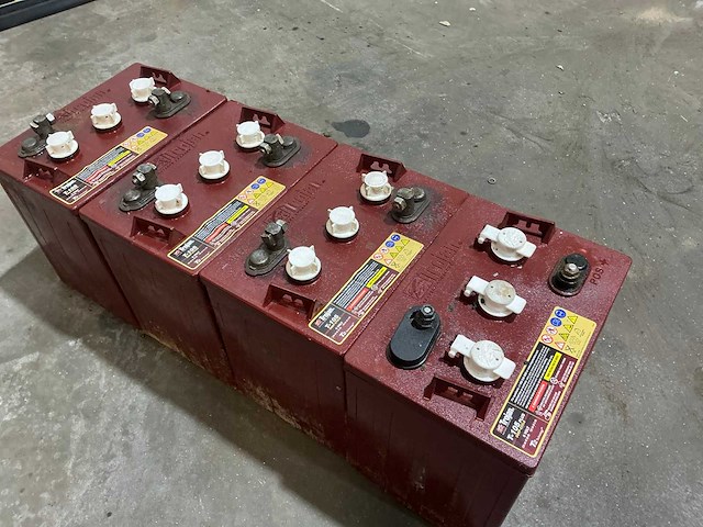 Trojan t-105 6 volt hoogwerkeraccu (4x) - afbeelding 1 van  7