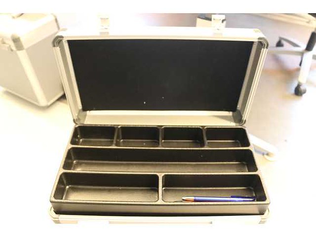 Trolley koffer (2x) - afbeelding 1 van  12