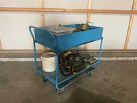 Trolley met diverse hijsmateriaal - afbeelding 2 van  5
