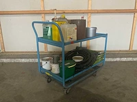 Trolley met reiningsmateriaal - afbeelding 3 van  10
