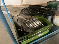 Trolley met reiningsmateriaal - afbeelding 9 van  10