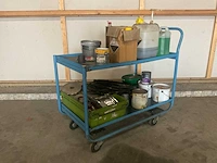 Trolley met reiningsmateriaal - afbeelding 10 van  10