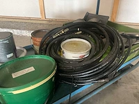 Trolley met reiningsmateriaal - afbeelding 6 van  10