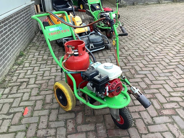 Trolly pack onkruidbrander - afbeelding 3 van  8