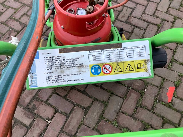 Trolly pack onkruidbrander - afbeelding 4 van  8