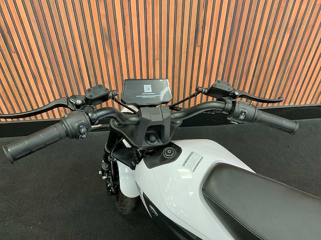 Tromox mino e-scooter - afbeelding 7 van  22