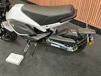 Tromox mino e-scooter - afbeelding 13 van  22