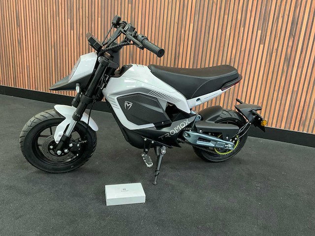 Tromox mino e-scooter - afbeelding 17 van  22