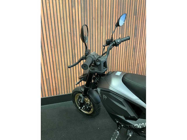 Tromox mino e-scooter - afbeelding 11 van  27