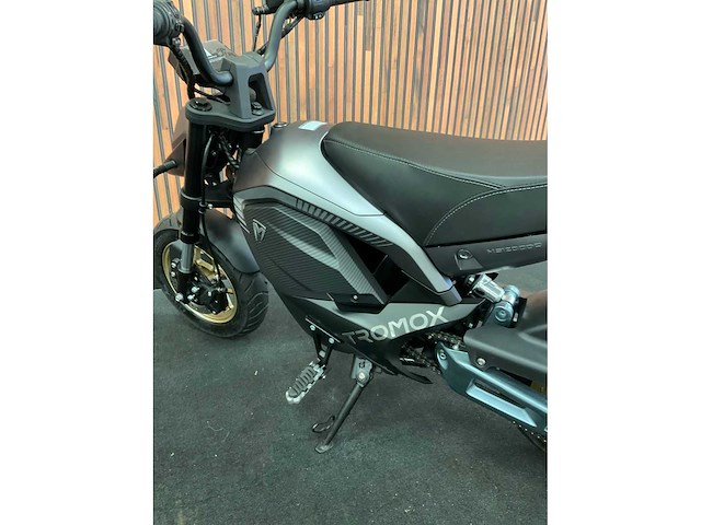 Tromox mino e-scooter - afbeelding 13 van  27