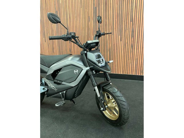 Tromox mino e-scooter - afbeelding 15 van  27
