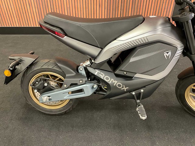 Tromox mino e-scooter - afbeelding 16 van  27