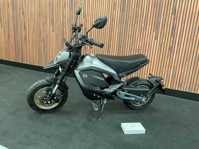 Tromox mino e-scooter - afbeelding 22 van  27