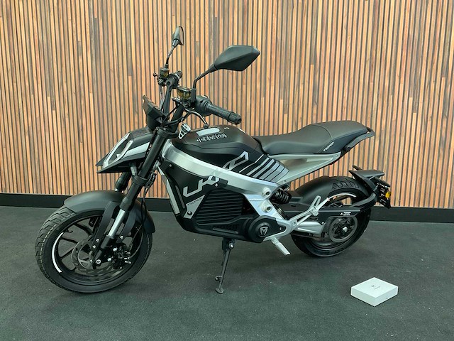 Tromox ukko s elektrische motor - afbeelding 12 van  41