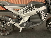 Tromox ukko s elektrische motor - afbeelding 32 van  41