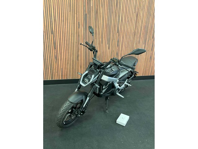 Tromox ukko s elektrische motor - afbeelding 34 van  41