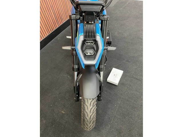 Tromox ukko s elektrische motor - afbeelding 27 van  31