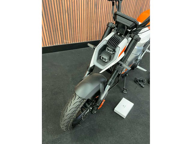 Tromox ukko s elektrische motor - afbeelding 45 van  51