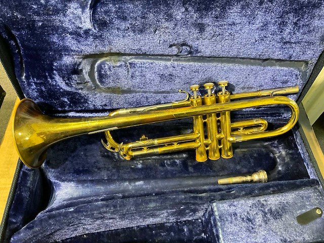 Trompet - afbeelding 2 van  4