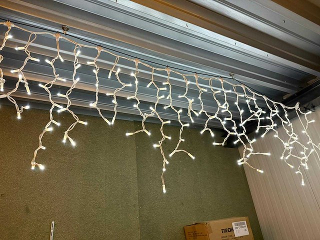 Tronix ijspegel kerstverlichting / buitenverlichting (135x) - afbeelding 4 van  5