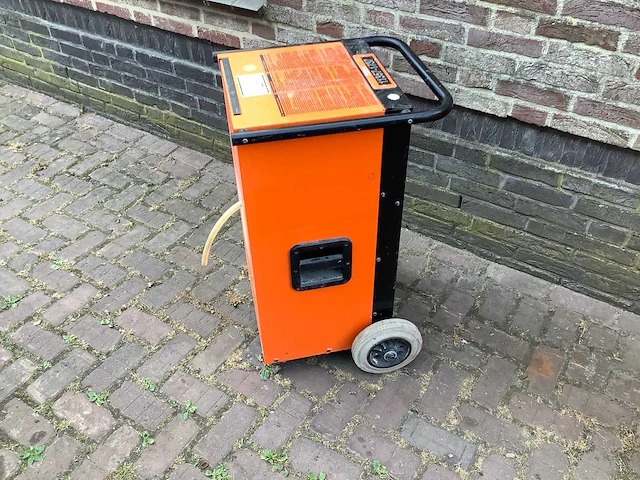 Trotec ttk 400 bouwdroger - afbeelding 2 van  4