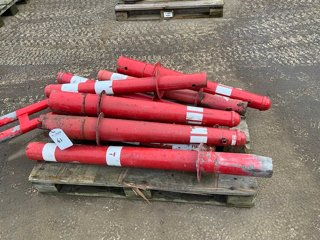 Trottoir afzetpaaltjes (10x) - afbeelding 1 van  2