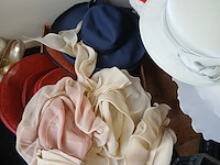 Trouwaccessoires bruid, bruidegom, bruidsmeisje/jongen - afbeelding 3 van  16