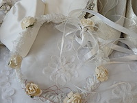 Trouwaccessoires bruid, bruidegom, bruidsmeisje/jongen - afbeelding 5 van  16