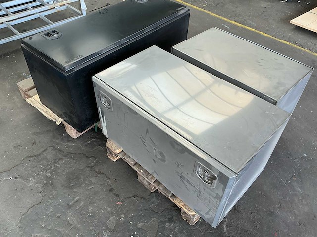 Truck- en trailer opbergkist (3x) - afbeelding 1 van  4