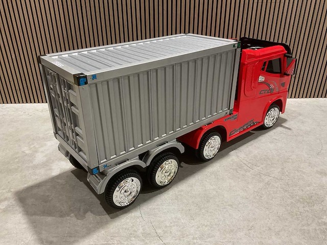 Truck champion rood elektrische kindervrachtwagen - afbeelding 18 van  57