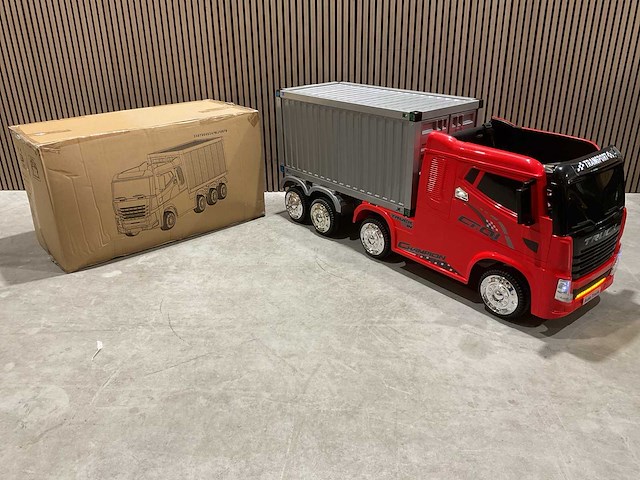 Truck champion rood elektrische kindervrachtwagen - afbeelding 12 van  52