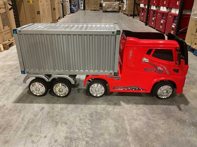 Truck champion rood elektrische kindervrachtwagen - afbeelding 39 van  52