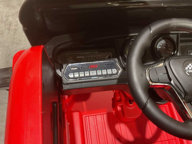 Truck champion rood elektrische kindervrachtwagen - afbeelding 5 van  58