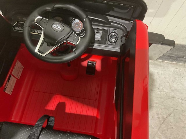 Truck champion rood elektrische kindervrachtwagen - afbeelding 44 van  58