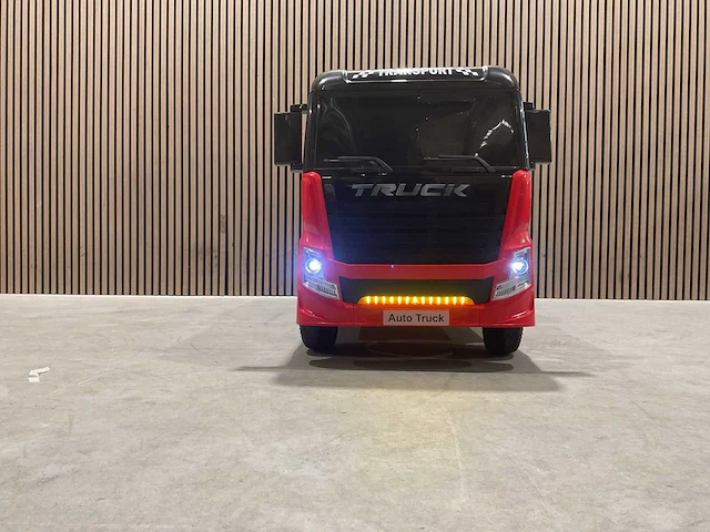 Truck champion rood elektrische kindervrachtwagen - afbeelding 30 van  58