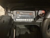 Truck champion zwart elektrische kindervrachtwagen - afbeelding 2 van  53