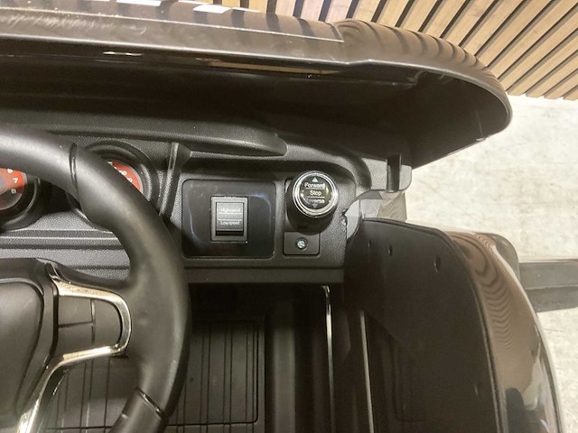 Truck champion zwart elektrische kindervrachtwagen - afbeelding 27 van  44