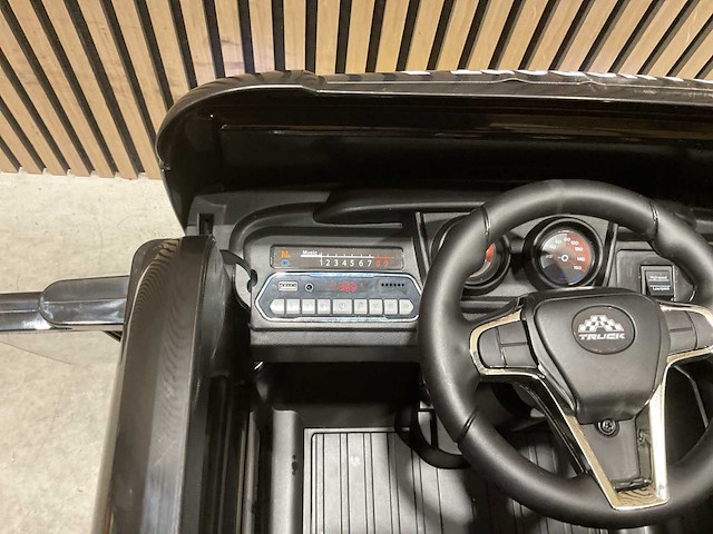 Truck champion zwart elektrische kindervrachtwagen - afbeelding 32 van  62