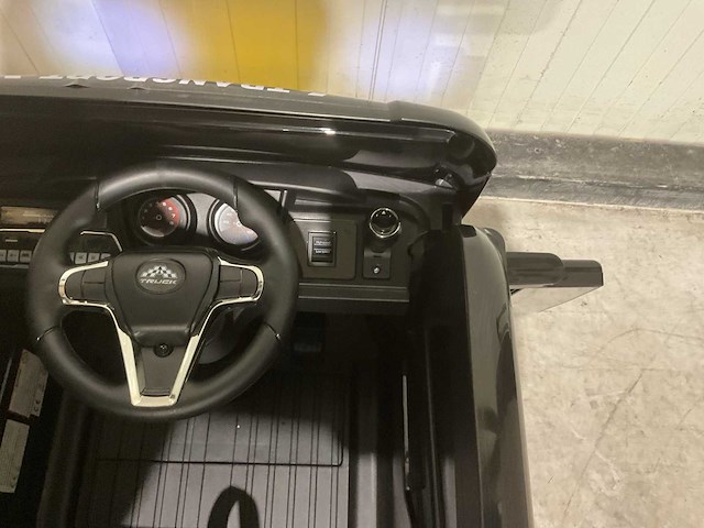 Truck champion zwart elektrische kindervrachtwagen - afbeelding 50 van  62