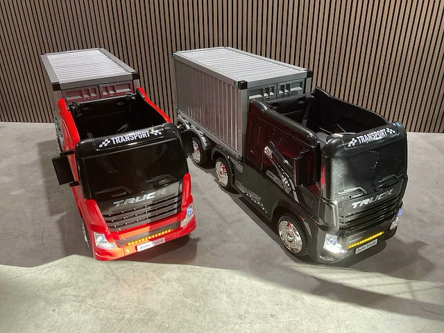 Truck champion zwart elektrische kindervrachtwagen - afbeelding 15 van  62