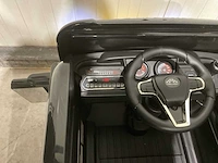 Truck champion zwart elektrische kindervrachtwagen - afbeelding 48 van  62