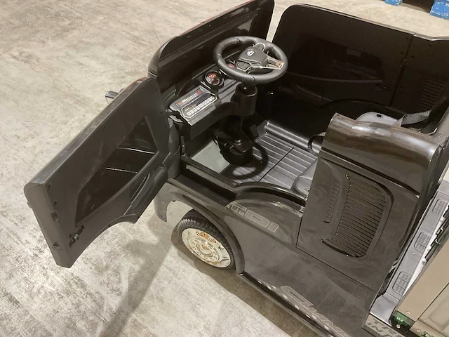 Truck champion zwart elektrische kindervrachtwagen - afbeelding 7 van  62