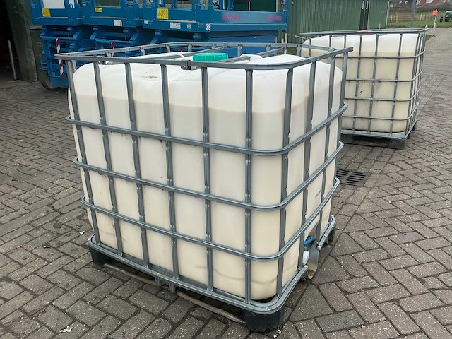 Truck& plantwash - afbeelding 3 van  4