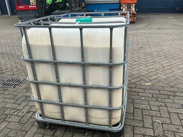 Truck& plantwash - afbeelding 4 van  4