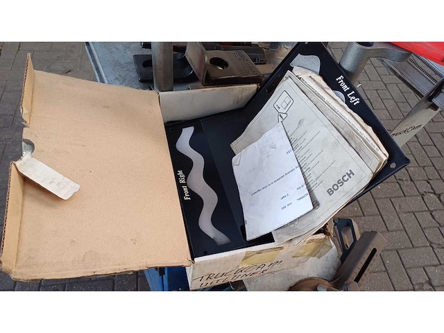 Truck uitlijn systeem - afbeelding 3 van  13