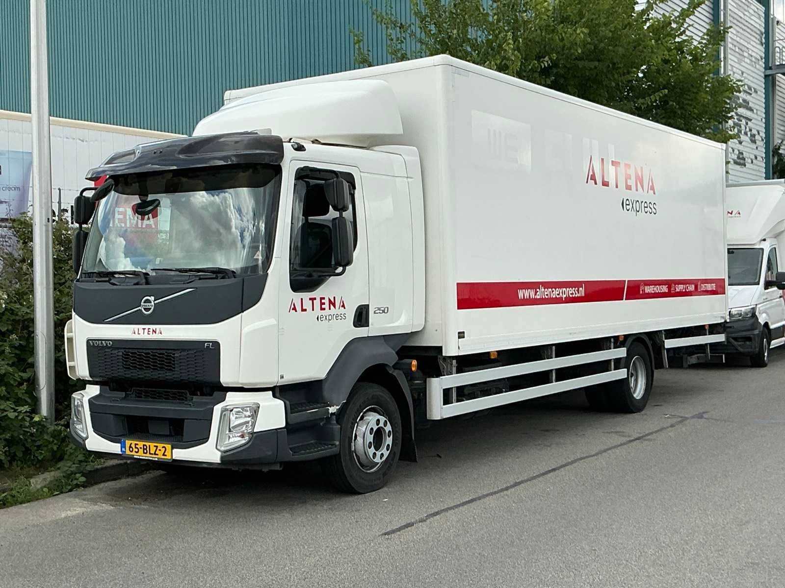 Trucks, trailers en bedrijfsvoertuigen