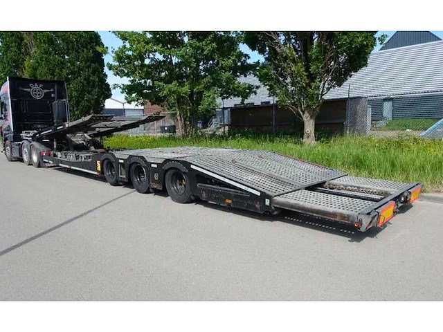 Trucktransporter - oplegger - afbeelding 2 van  11