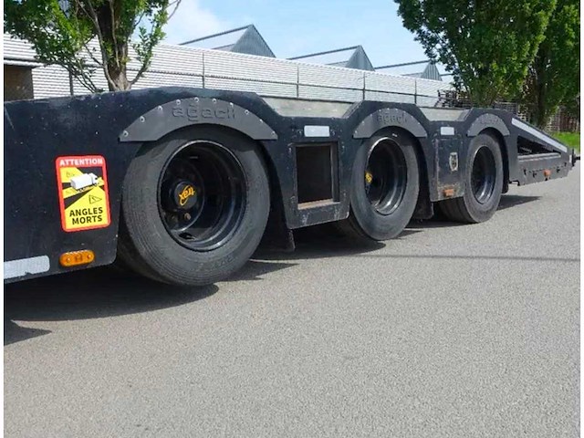 Trucktransporter - oplegger - afbeelding 5 van  11